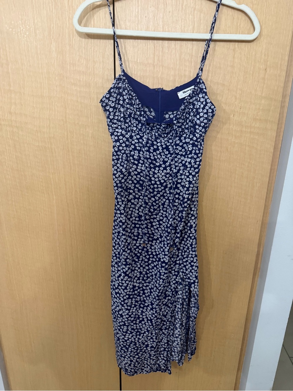 Showpo Willa Midi Dress - Picture 6 of 6